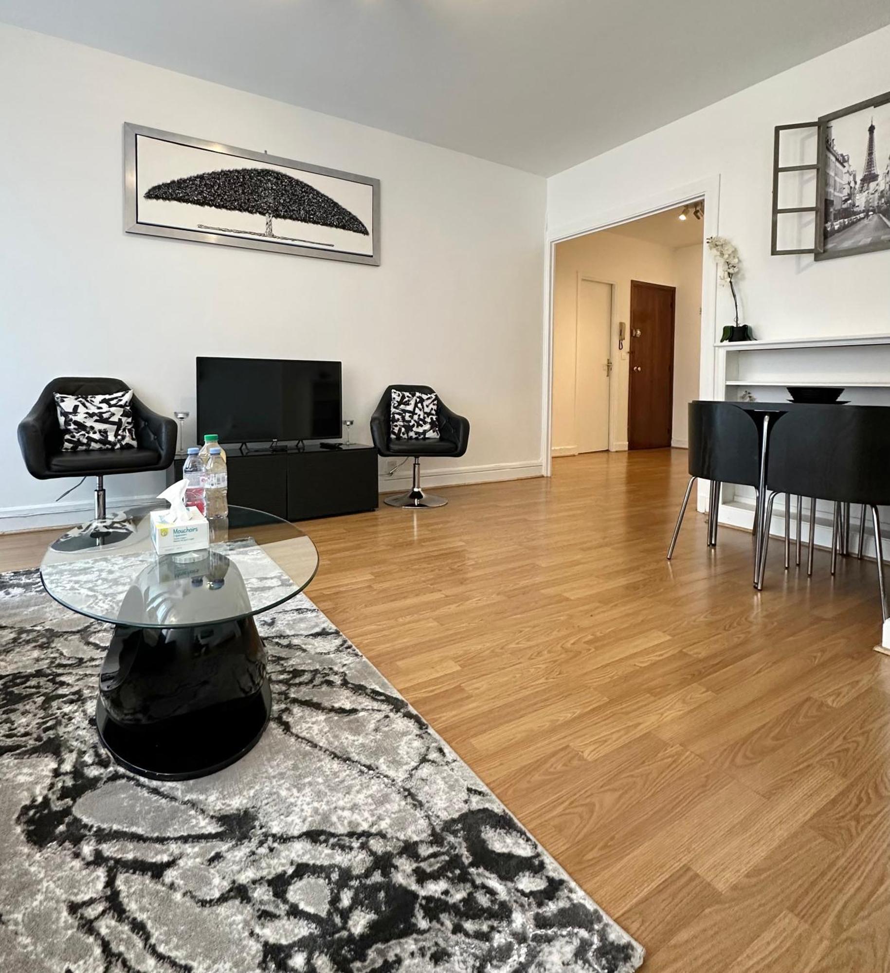 Champs Elysees 4 * Parijs